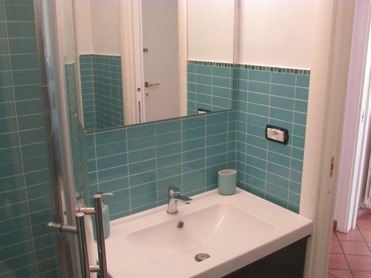 Salerno Domus Claudia Apartment Bagian luar foto